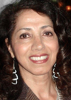 Pari Esfandiari
